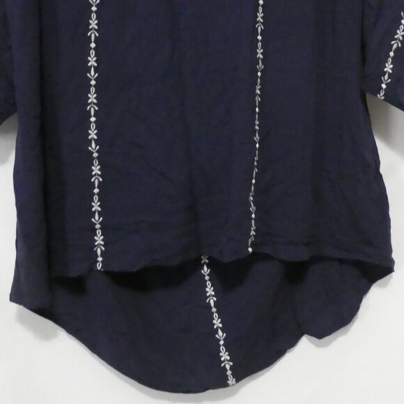 TORRID | size 1 | Navy Blue Embroidered Bohemian Blouse - Picture 8 of 16
